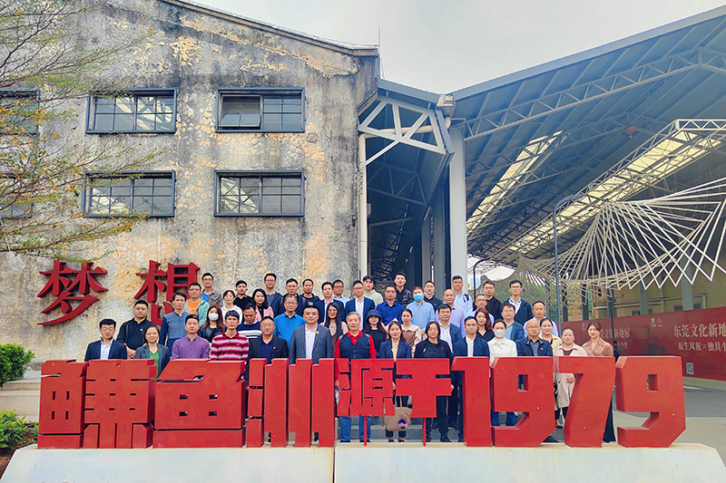 1676345042770004.jpg fengmian.jpg