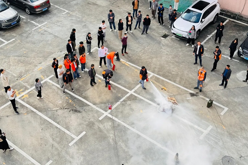 1733826906339098.jpg 640-2.jpg